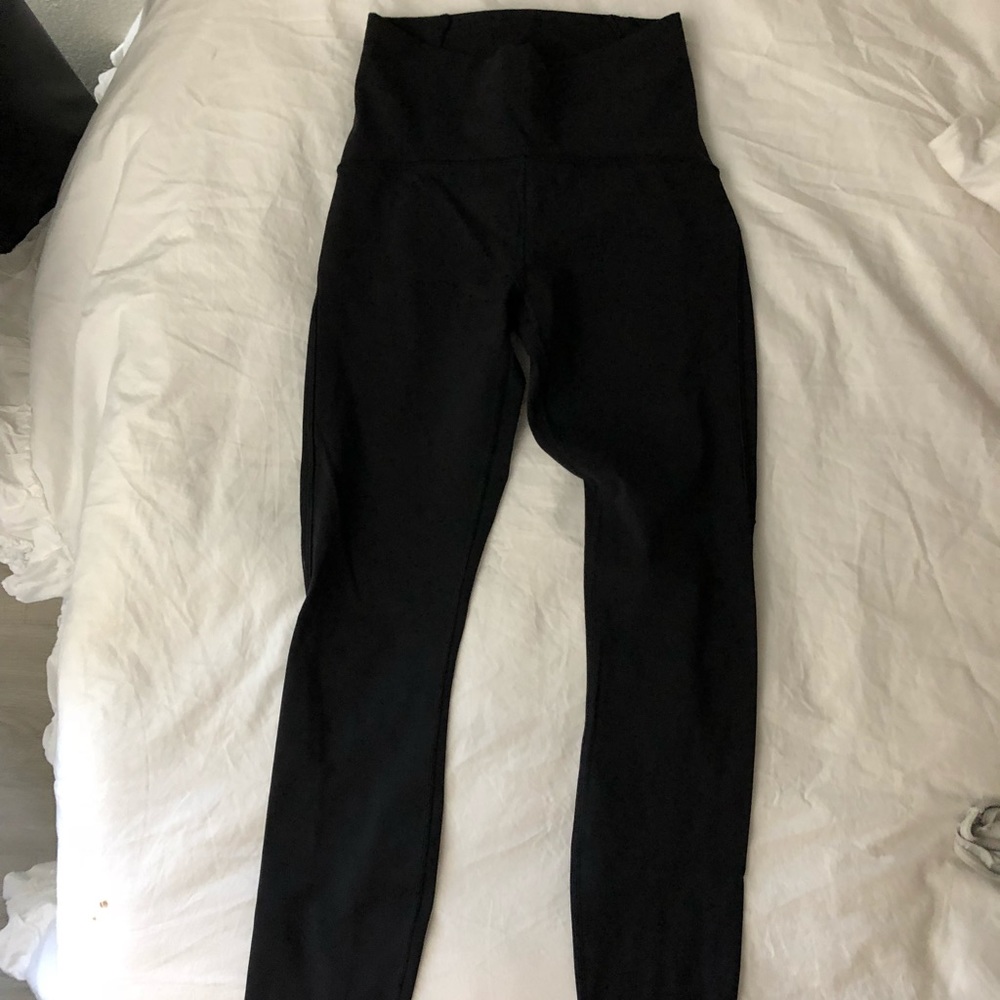 Train Times 7/8 Pant LULULEMON LEGGINGS size 4